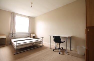 Westgate Road, Newcastle Upon Tyne, Newcastle - Image 3